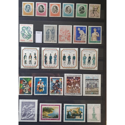 413 - A large collection of Italy and San Marino Stamps.