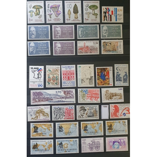 411 - A large collection of French Stamps, 1950 - 1990.