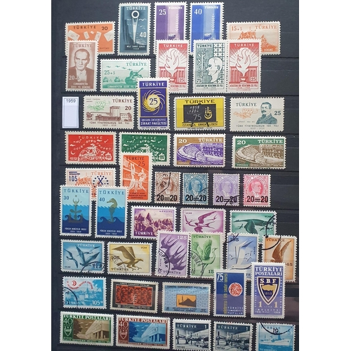 419A - A large collection of Turkey Stamps, 1863 - 2011.