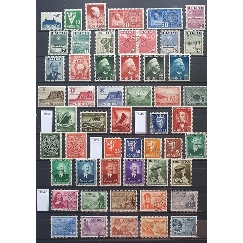 419 - A large collection of Norway and Denmark Stamps 1851 - 1990.