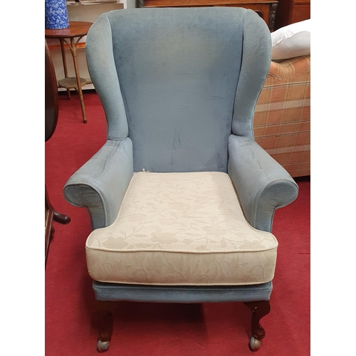 567 - A good pair of wingback Chairs on cabriole supports. W 75 x SH 49 x BH 104 cm approx.