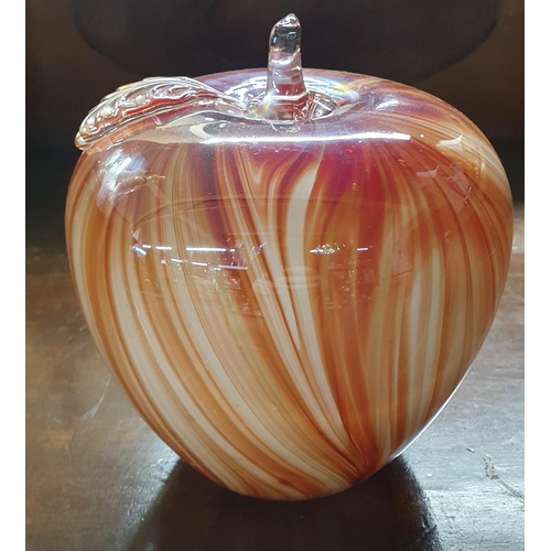 996 - A really good large Art Glass Apple possibly Murano. H 20 cm approx.