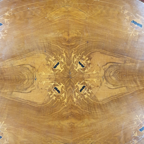 1083 - A 19th Century Walnut oval Supper Table with Inlaid top on quatrefoil base.
H 70 x W 114 x D 82 cm a... 