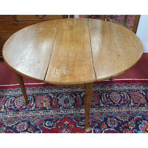 1245 - A good 19th Century Oak Dropleaf Table on simple cabriole supports. 106 x 108 x H 69 cm approx.