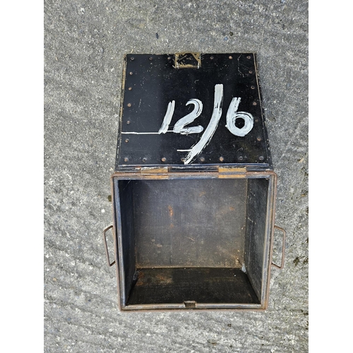 1205 - Two Metal 19th Century deed Boxes.
Largest H 19 x W 38 x D 35 cm approx.