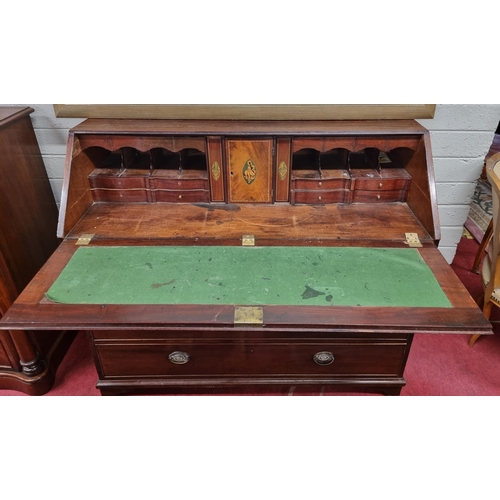 777 - A Fantastic Georgian Mahogany Bureau with original oval drop handles and fully fitted interior.
W 12... 