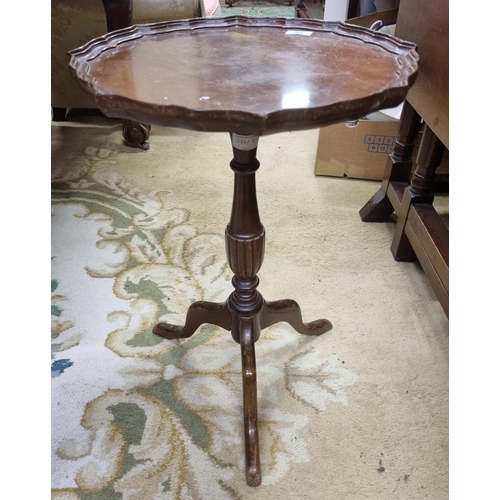 535 - An early 20th Century Mahogany scalloped edge Wine Table. D 39 x H 57 cm approx.