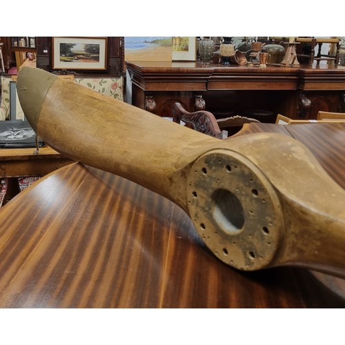 399 - A very rare aircraft propeller for a De Havilland DH5, 
by Darracq Motor Eng. Co. London
The two bla... 