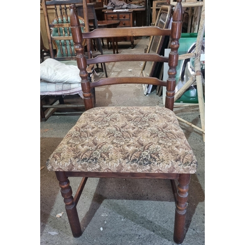 1266 - An early 20th Century Oak kitchen Table and Chairs by Younger. H 74 x W 92 x L 157 (without extendab... 