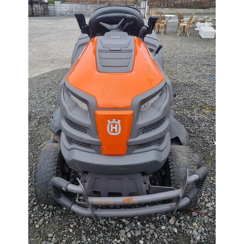 1317 - A 2019 Husqvarna ride on lawn Mower, with paperwork. The vendor had it serviced before leaving it in... 