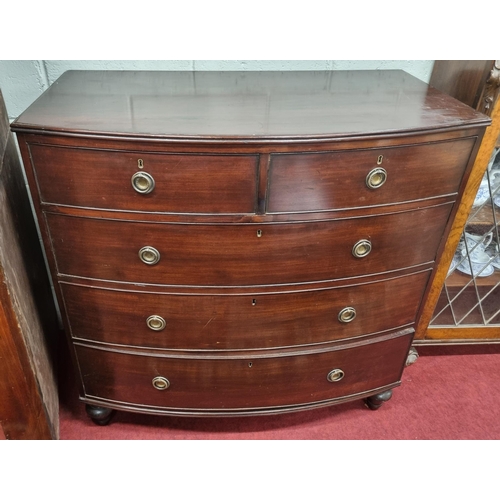 77 - A good 19th Century Mahogany bow front Chest of Drawers. 109 x 56 x H 107 cm approx.