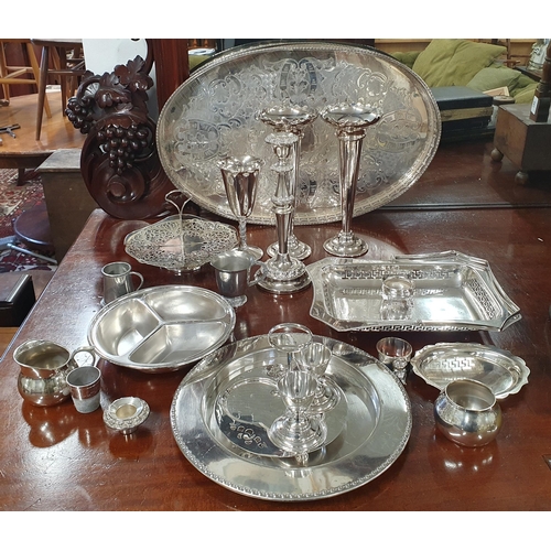 71 - A really good quantity of Silverplate to include a pierced and etched oval Tray.