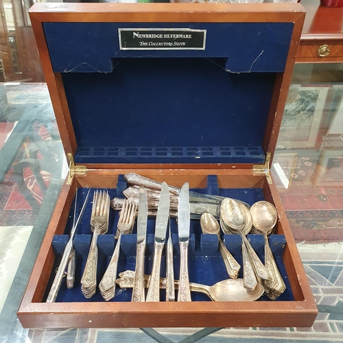 920 - A good cased set of Newbridge Cutlery.