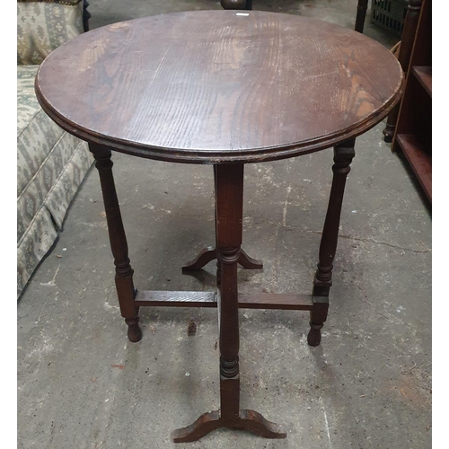 1012 - A Furniture group lot to include a neat sized gate leg Table, two Book Shelves, a Mantel Clock, Bamb... 