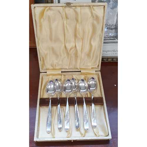 194 - A good quantity of cased Flatware.