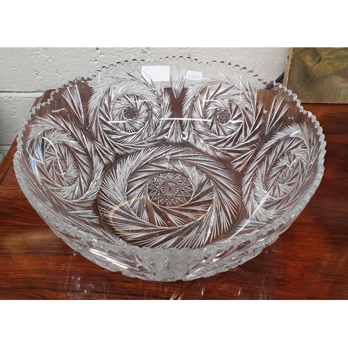 56 - A really good and highly cut Crystal centre Dish. D 39 x H 11 cm approx.