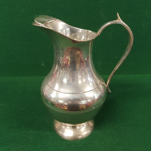 252 - A good Art Deco silver plated tea and coffee set along with a heavy plated water Jug.