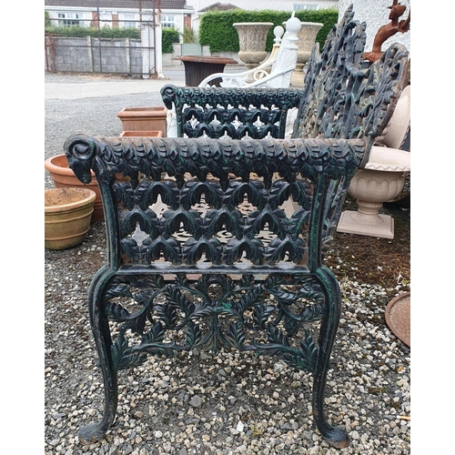 28 - A good Cast Iron garden Bench with Oak leaf decoration and Rams head arms. H 88 x W 104 x D 60 cm ap... 