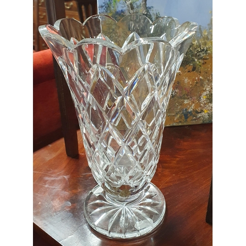 522 - A good Waterford Crystal cut glass Vase.