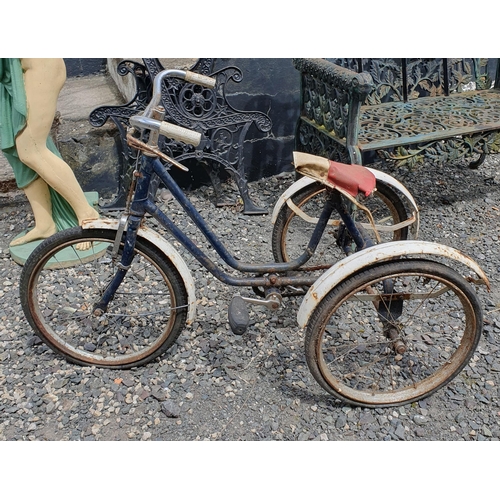 36 - A Vintage early 20th Century child's Tricycle.