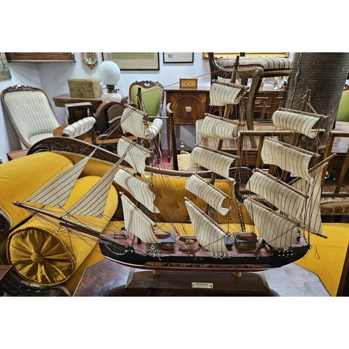 657 - A vintage scratch built Frigate in full sail.
H 52 x W 70 cm approx.