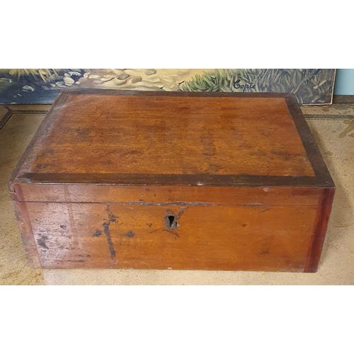 725 - A 19th Century Mahogany stationary Box along with a 19th Century quill Box.
H 10 x W 25 x D 15 cm ap... 