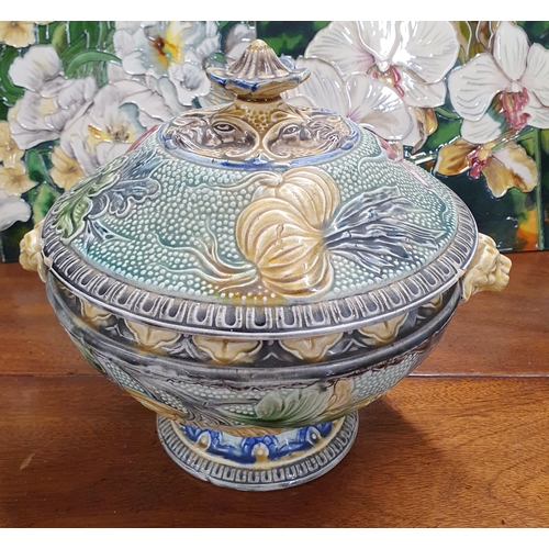 740 - An unusual late 19th Century Majolica style centre dish with lidded top, some small nibbles.
H 26 x ... 