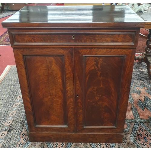 799 - A 19th Century Mahogany two door side Cabinet of superb quality with single frieze drawer.
H 97 x W ... 