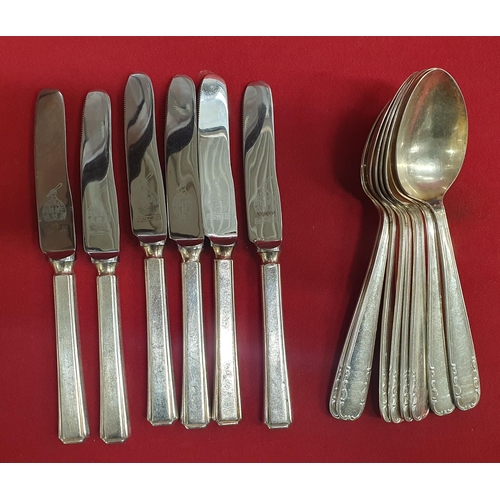 330A - A large quantity of  Silver Plate Cutlery (over 100 pieces) predominately  Newbridge silverware, to ... 