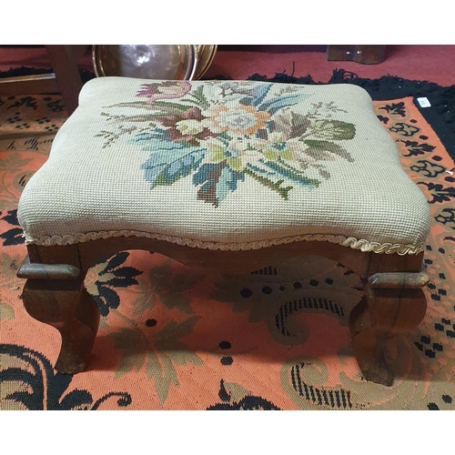 368 - An early 20th Century Arts and Crafts Stool with tapestry upholstered top.
H 26 x W 41 x D 33 cm app... 