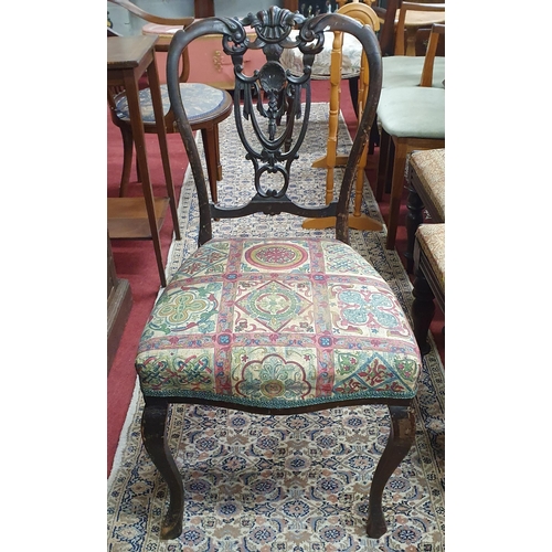 460 - A good 19th Century Mahogany single Chair with pierced back and carved cabriole supports. W 45 x SH ... 