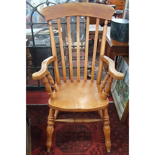 251 - A really good Windsor arm Chair. W 67 x SH 47 x BH 113 cm approx.