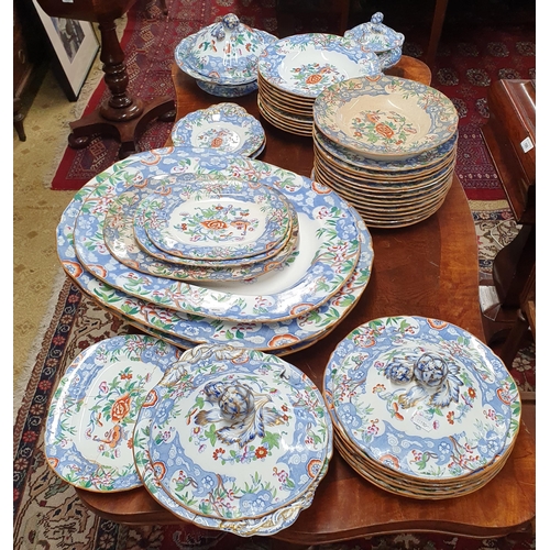 199C - A good quantity of Minton's D'orsay Japan pattern Dinnerwares, some with faults to include a very la... 