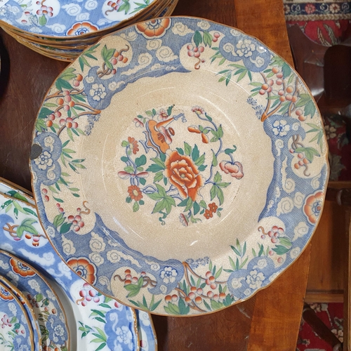 199C - A good quantity of Minton's D'orsay Japan pattern Dinnerwares, some with faults to include a very la... 