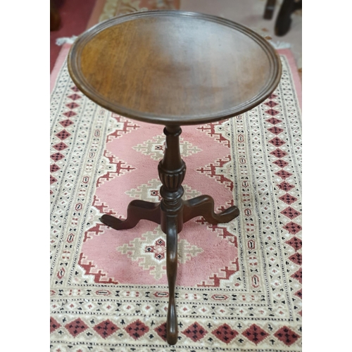 217 - A good 20th Century Mahogany Wine Table. D 30 x H 52 cm approx.