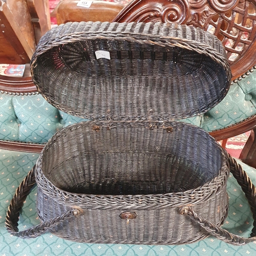 256 - A good 19th Century Wicker Creel. 40 x 20 x H 28 cm approx.