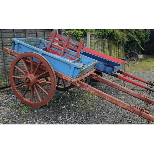 1401 - A good 19th Century horse drawn Cart.
L 418 x 120 cm approx.