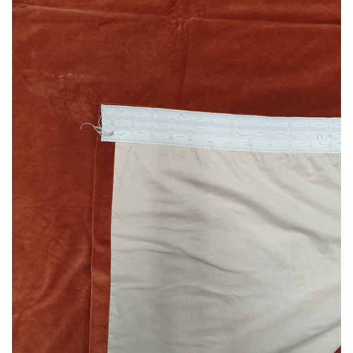 1458 - A Pair of Rust Coloured Lined Velvet Curtains.
Pleated Top Width 160 x Length 178 cm approx.