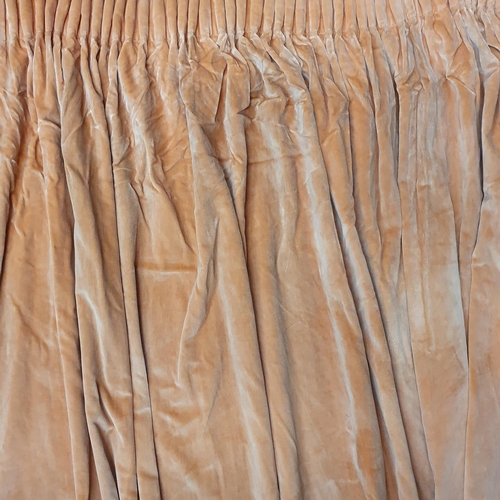 1469 - A Pair of Orange coloured  Lined Velvet Curtains.
Pleated Top Width 125 x 207 Length cm approx.