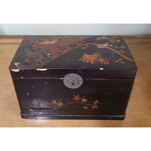 191 - Two 19th Century Oriental Items to include a hand painted decorated tea caddy and a hand painted pap... 