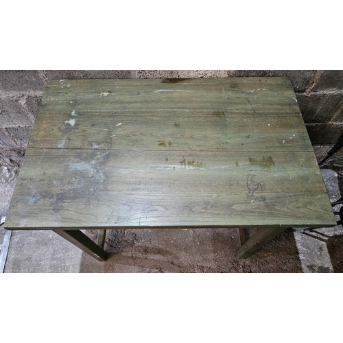 294 - A Vintage small Pine kitchen Table on square supports. 118 x 77 x H 78 cm approx.