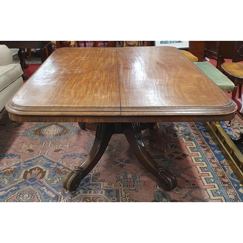 300 - A Fantastic 19th Century Breakfast Table of large proportions on extremely large quatrefoil base.
W ... 