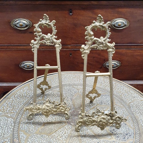 535 - Two Brass picture Stands.
H 26 cm approx.