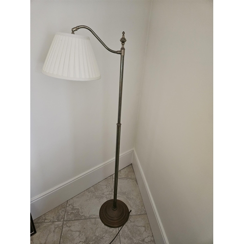 361 - A good 20th Century Brass Standard/Reading Light with adjustable top arm. Height 146 cm approx.