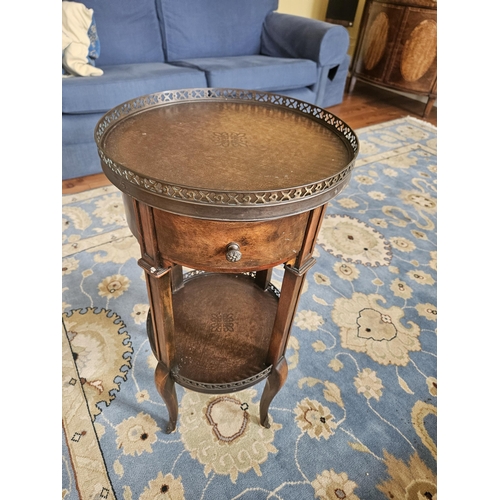 365 - A good Walnut and Veneered circular Lamp Table with single frieze drawer with brass gallery base and... 