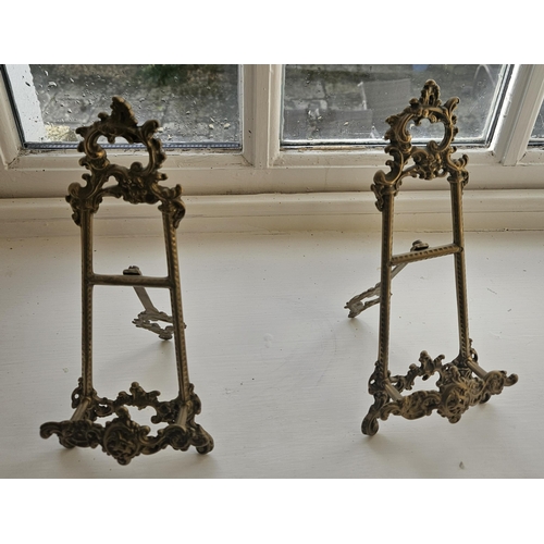 535 - Two Brass picture Stands.
H 26 cm approx.