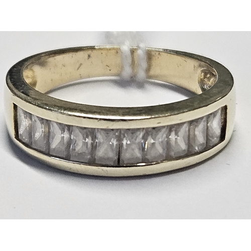 412 - A Silver half eternity Ring, size M.