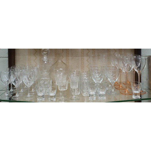 498 - A quantity of Edwardian and later Glassware on one shelf.