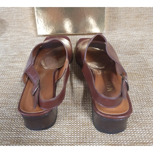 124 - A pair of Ladies Shoes by MAB Studio Bologna Italy. Brown Leather. Pre-Owned, as new, excellent cond... 