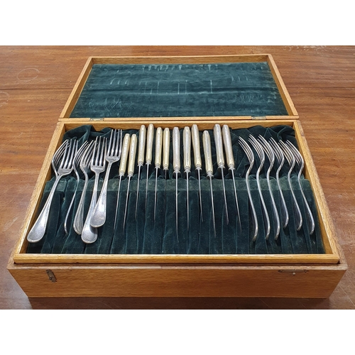 298 - A part cased set of Cutlery.